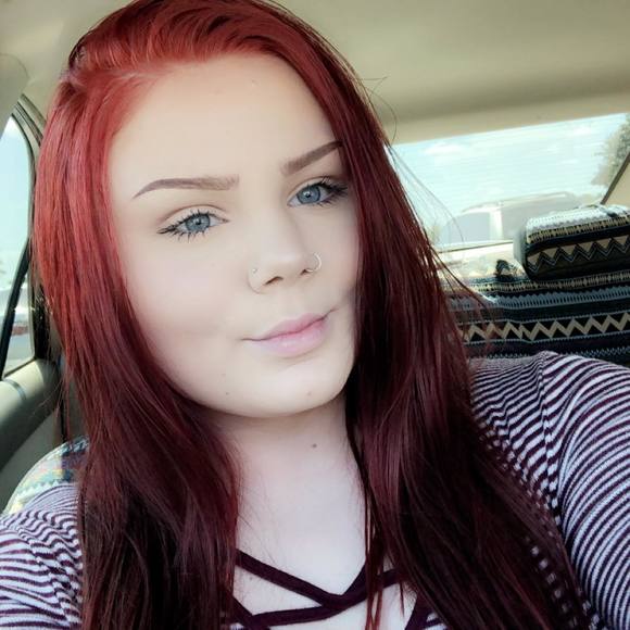 Meet your Posher, Dayna - Picture 1 of 1